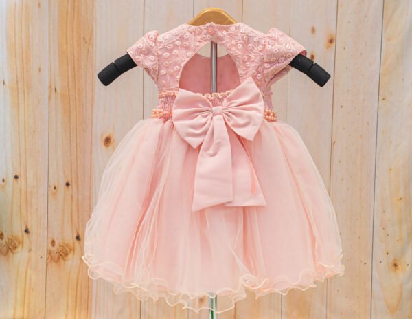 Vestido Rose com Apliques Florais - Image 3