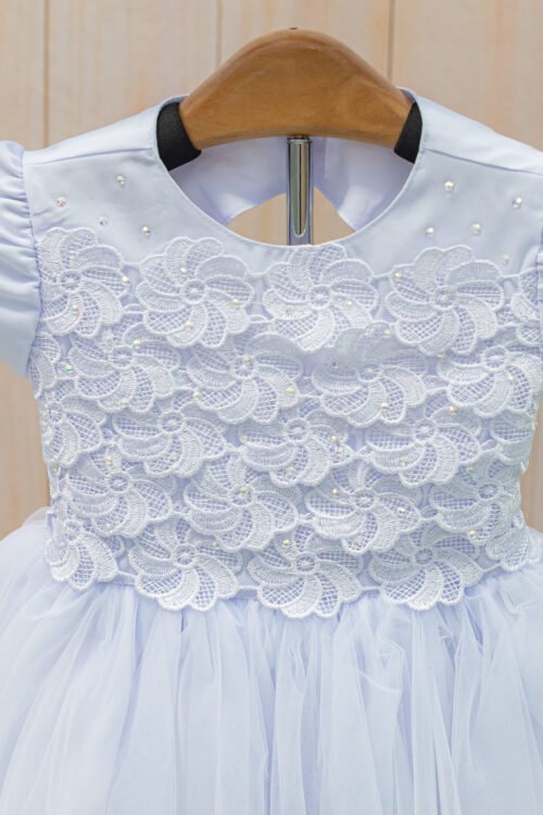 Vestido Branco corpete bordado luxo