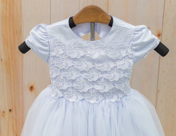 Vestido Branco corpete bordado luxo