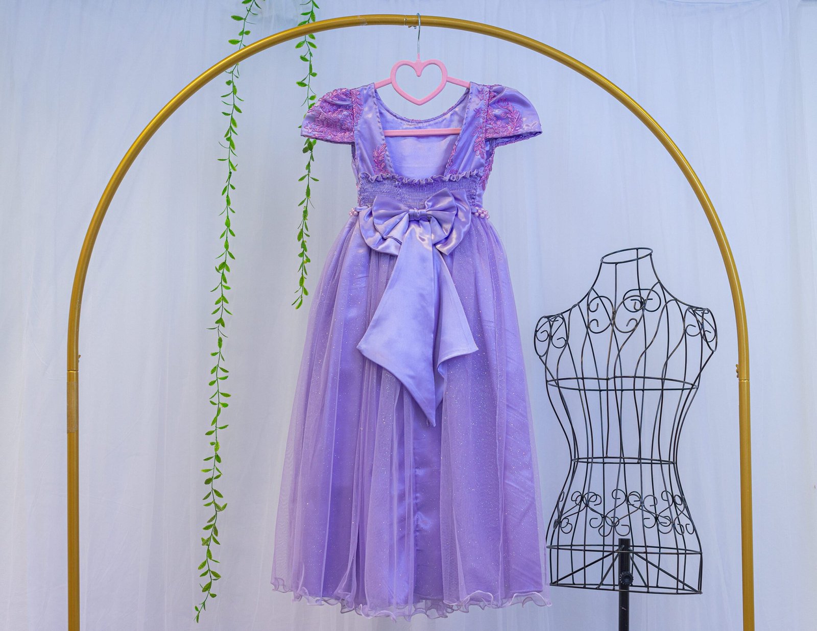 Vestido com tule borado Floral - Image 8