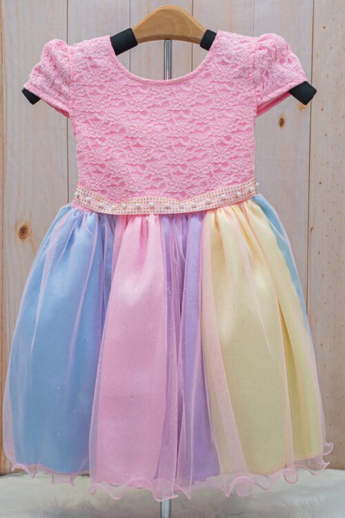 Vestido Rosa com Saia Multicolorida